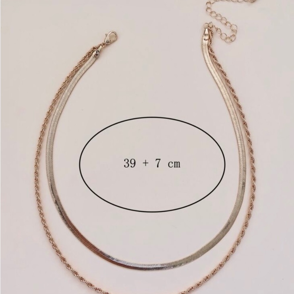 Anthropologie Ashley herringbone classy minimalist Gold layered necklace - Picture 2 of 4